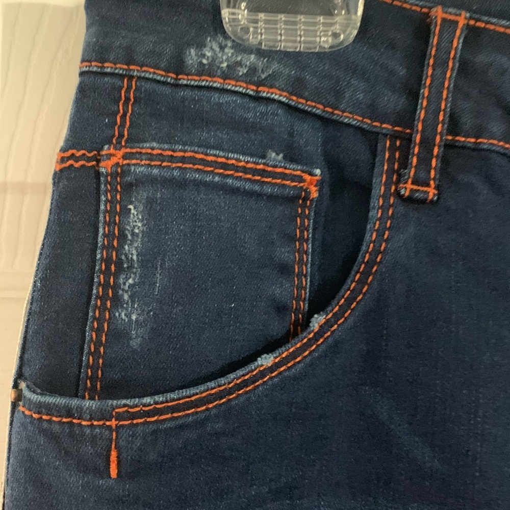NWT Frank Lyman Skinny Jeans Distressed Look - Picture 4 of 11